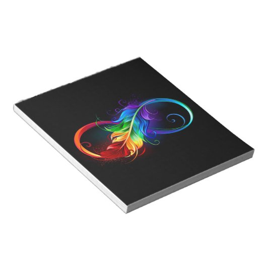 Infineensymbool met regenboogvanger notitieblok (Schuin)