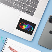 Infineensymbool met regenboogvanger sticker (Laptop met iPhone)