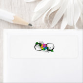 Infiniteitssymbool met regenboogRoos Etiket (Insitu)