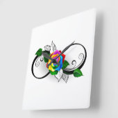 Infiniteitssymbool met regenboogRoos Vierkante Klok (Hoek)
