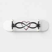 Infinity Heart Design Skateboard (Horizontaal)