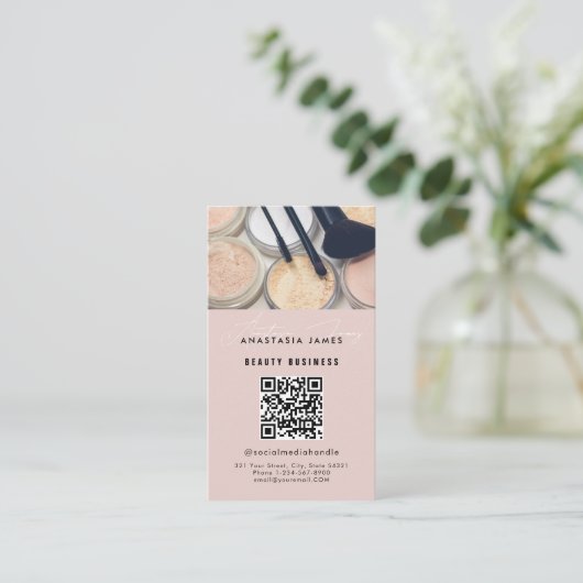 Influencer Esthetician Social Media QR Code Roze Visitekaartje (Staand voorkant)