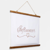 Influencer Script, Leuk Verjaardagscadeau voor Haa Hangend Wandkleed (Gebogen)