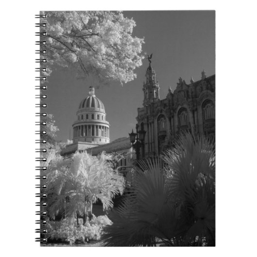 Infrarood van de koepel van het Capitool in Havana Notitieboek (Voorkant)
