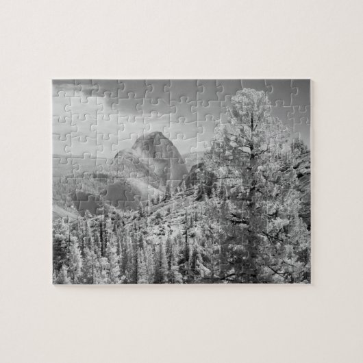 Infraroodfoto in het oosten van Yosemite National  Legpuzzel (Horizontaal)