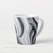 ingetogen inkt wervelt marmer - tijdloze elegantie latte mok (Rechterhoek)