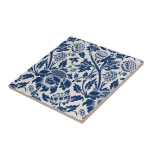 Ingewikkeld blauw bloempatroon op lichte achtergro tegeltje