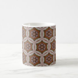 Ingewikkeld geometrisch sterrenpatroon in aardetin koffiemok