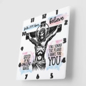 Ingewikkelde afbeelding van Jezus aan het kruis Vierkante Klok (Hoek)