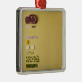 Ingrediënten voor bieszetmeel op geel metalen ornament (Rechts)