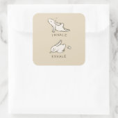 Inhale and exhale bunny vierkante sticker (Tas)