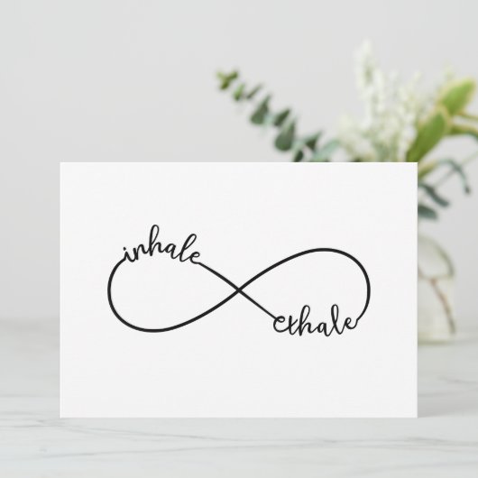 Inhale, uitademing, oneindig teken kaart (Staand voorkant)