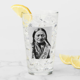 Inheemse Amerikaan: Lakota Zittende Stier Fort Buf Glas