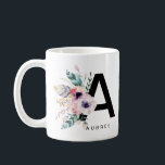Initiaal "A" Alfabet Mok Monogram Boho Waterverf<br><div class="desc">Deze letter 'A' Alfabet Mok is zo met mooie waterverf veren en bloemen. Het is eenvoudig om aan te passen met een naam - U kunt zelfs de achtergrondkleur wijzigen - Gemakkelijke vlokken! Bekijk onze Printique Creative store voor meer aanpasbare design... en natuurlijk meer letters in het Boho Alfabet.</div>