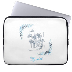 Initiaal "E" Blauw Monogram Kalm Bloemen Laptop Sleeve