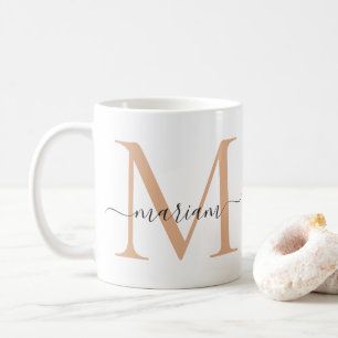 Initiaal en naam gepersonaliseerd koffiemok