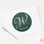 Initiaal gepersonaliseerd Elegant Emerald Monogram Ronde Sticker (Envelop)