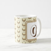 Initiaal Gold Polka Dot Bold Monogram Koffiemok (Voorkant rechts)