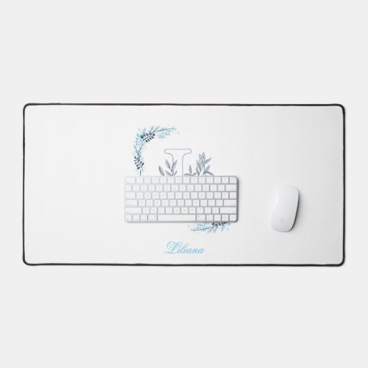 Initiaal "L" Blauw Monogram Kalm Bloemen Bureaumat (Keyboard & Muis)