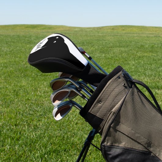 Initiaal met zacht zwart kat golfheadcover (Insitu)