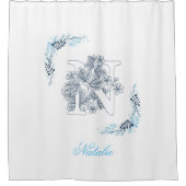 Initiaal "N" Blauw Monogram Kalm Bloemen Douchegordijn (Voorkant)