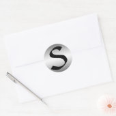 Initiaal op de Sticker van het metaalBord (Envelop)