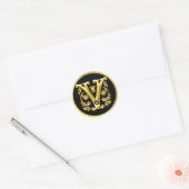 Initiaal V ronde Sticker in goud (Envelop)