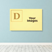 Initiaal van Champagne Family Canvas Afdruk (Insitu (Houten vloer))