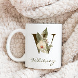 Initiaal W Boho Floral Orchid Greenery Aangepaste  Koffiemok<br><div class="desc">Een gepersonaliseerde koffie-mok met een bohemisch "W"-monogram,  met decoratieve orchidee- en palmbladillustraties. Pas het eenvoudig aan met jouw naam of creëer een unieke gave voor je geliefden.</div>