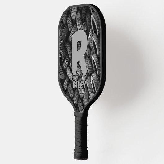 Initiaal wijzigen, naam toevoegen, oude autobanden pickleball paddle (Links)