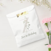 Initiaal Z met zachte kleurenbloem Aangepast Bedankzakje (Gezegeld)