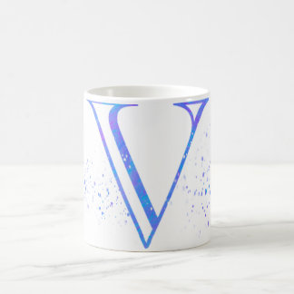 initial V mug Koffiemok