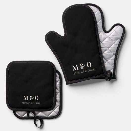 Initialen Monogram Koppel Naam Zwart Oven Mitt Ovenwant & Pannenlap Set (Voorkant / Achterkant)