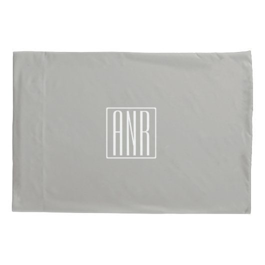 Initialen Monogram | Wit op lichtgrijs Kussensloop (Achterkant)