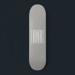 Initialen Monogram | Wit Op Lichtgrijs Persoonlijk Skateboard<br><div class="desc">Klassiek,  kras & modern.</div>