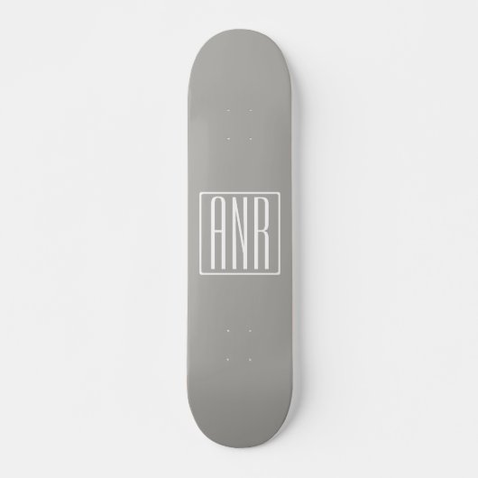 Initialen Monogram | Wit Op Lichtgrijs Persoonlijk Skateboard (Voorkant)