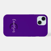 Initialen naam Minimalist Solid Deep Violet iPhone 15 Case (Achterkant horizontaal)