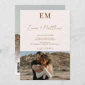 Initialen terracotta beige 2 foto's qr bruiloft kaart (Voorkant / Achterkant)