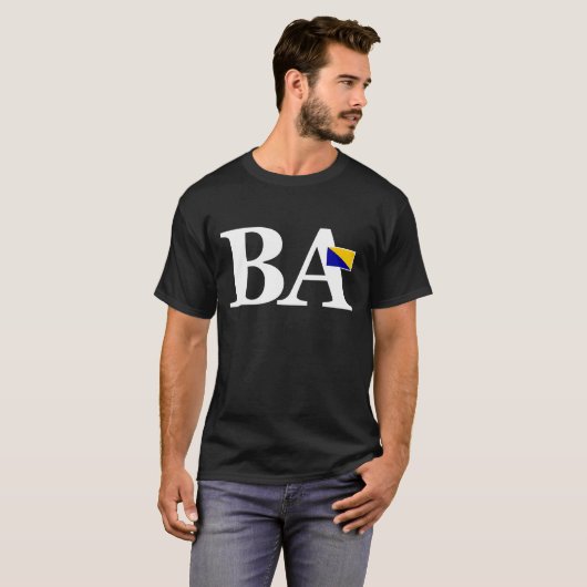 Initialen van de vlag van Bosnië en Herzegovina en T-shirt (Voorkant volledig)
