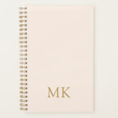 Initialen voor speciaal uitgelijnd bleekroze goudm planner (Voorkant)
