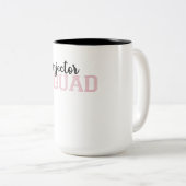 Injector Squad Med Spa Cosmetic Injector Tweekleurige Koffiemok (Voorkant rechts)