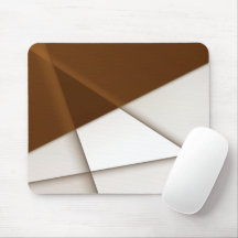 Inklinkende driehoek en schaduw, moderne klassieke