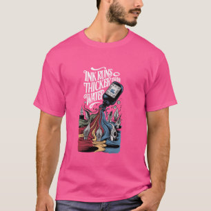 Inkt loopt dikker dan waterfontein Pen Collector T-shirt
