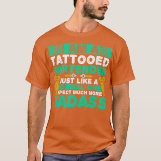 Inktaas voorzien van tatoeages voor carrosseriemat t-shirt