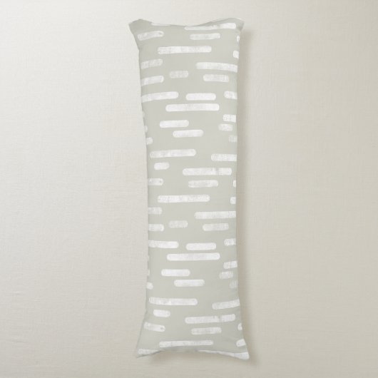 Inky afgeronde lijnen patroon | Wit op Beige Lichaamskussen (Voorkant Verticaal)