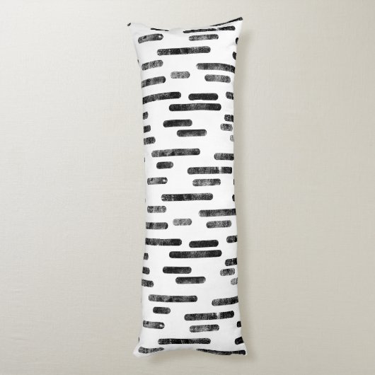 Inky afgeronde lijnen patroon | Zwart op wit Lichaamskussen (Achterkant (Verticaal))