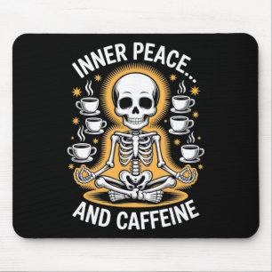 Innerlijke Vrede En Cafeïne Skelet Yoga-ontwerp Muismat