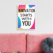 Innovatie begint bij jezelf canvas afdruk (Insitu (Woonkamer))