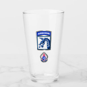 Insigne van de patcheenheid van het XVIII Airborne Glas