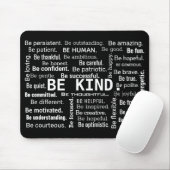 Inspirational BE KIND Word Cloud Muismat (Met muis)